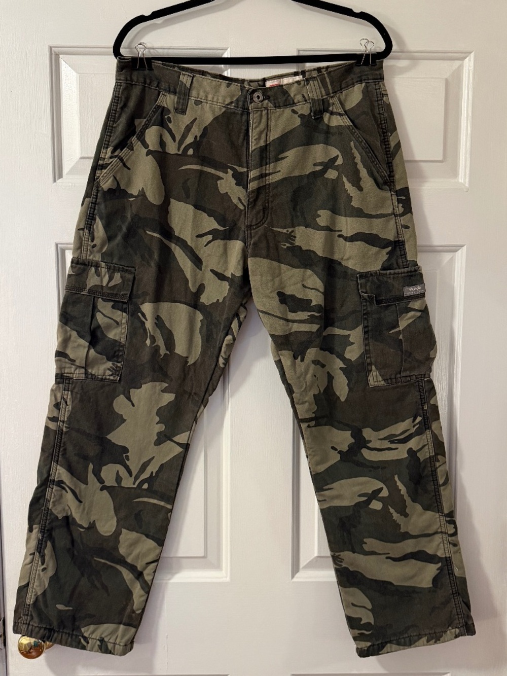 Wrangler Relaxed Fit Cargo Pants Men's 34x30 Camouflage Green Workwear Outdoor